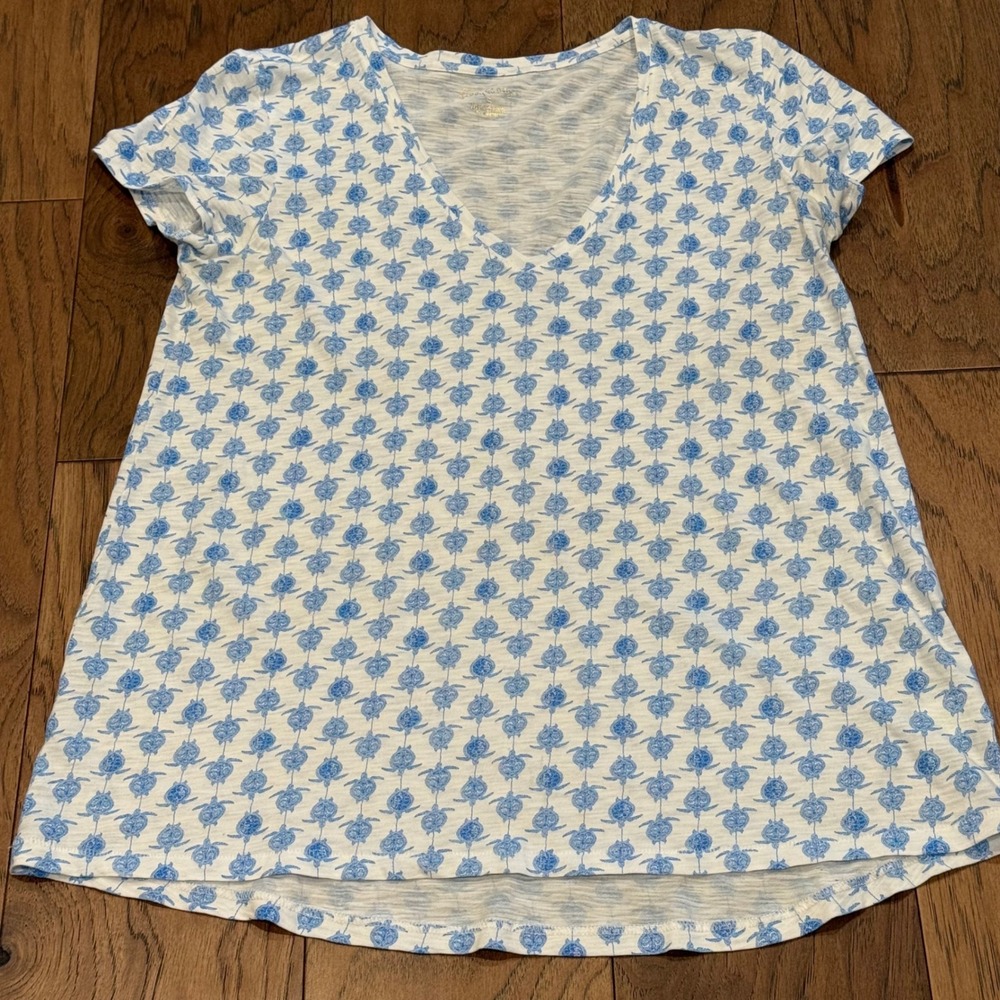 Lilly Pulitzer Etta V-Neck Tee Blue Sea Turtle Print Slub Cotton Top Small